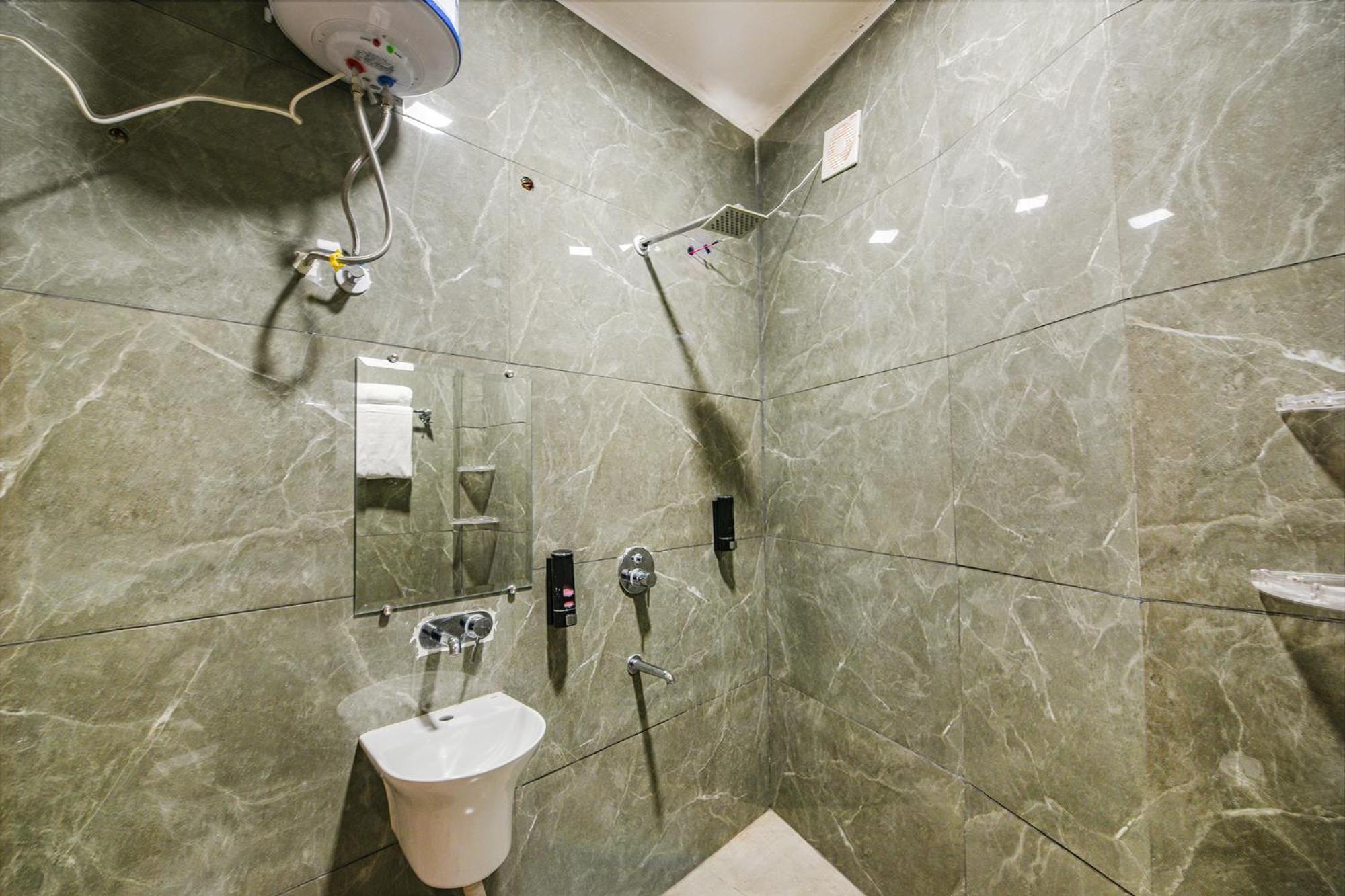 Fabhotel Alpine Tree アムリトサル エクステリア 写真
